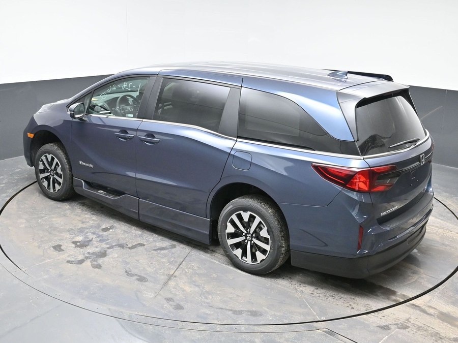 New 2026 Honda Odyssey EX-L - BraunAbility Side Entry Entry In Floor Automatic Ramp