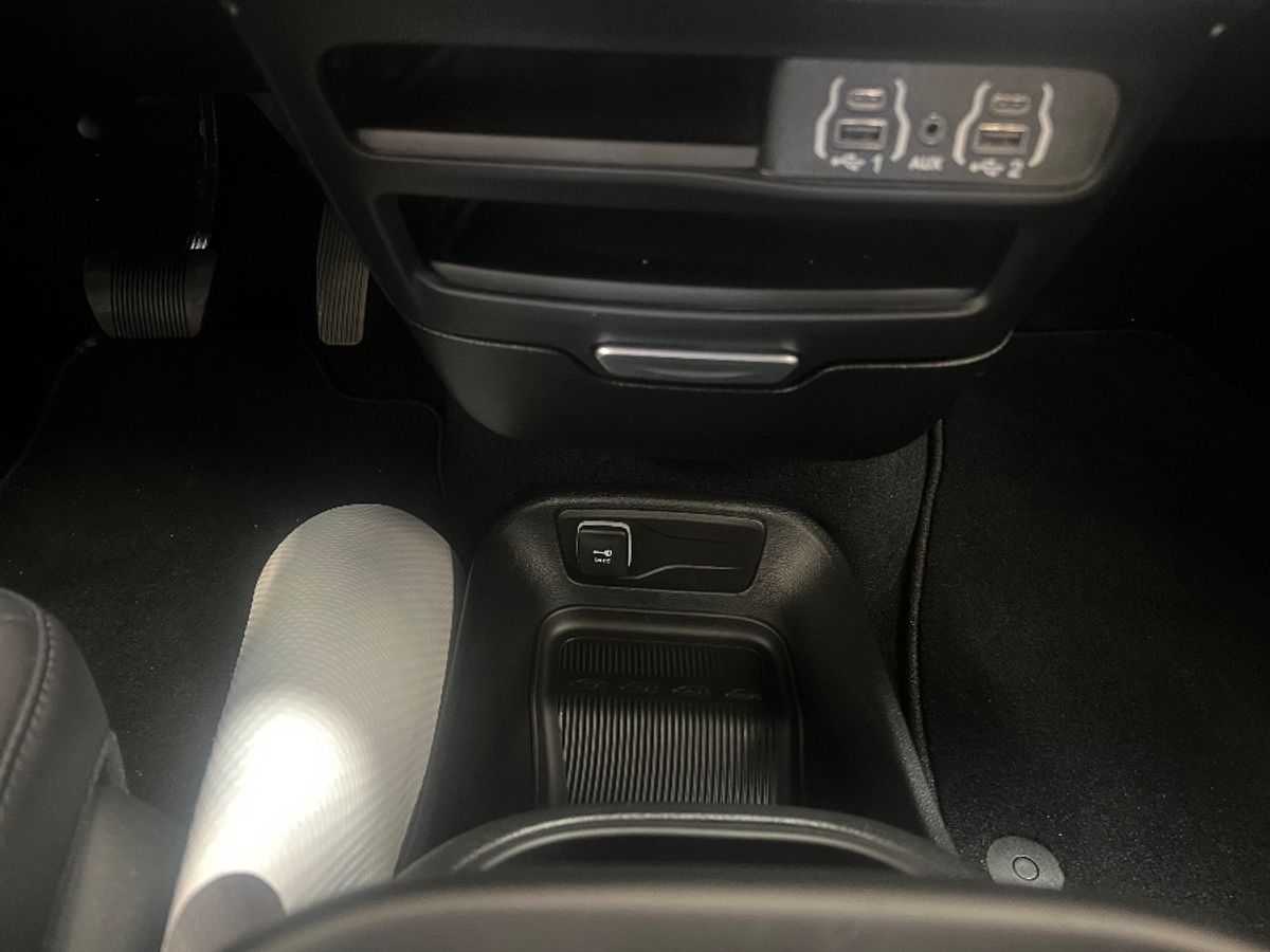 2025 CHRYSLER PACIFICA - Image 13