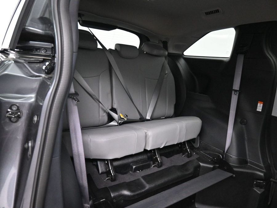 New 2025 Toyota Sienna Hybrid XLE Plus - BraunAbility Side Entry Entry Fold Out Automatic Ramp