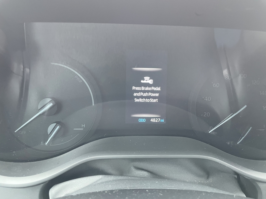 Used 2024 Toyota Sienna XLE - BraunAbility Side Entry Entry Fold Out Automatic Ramp