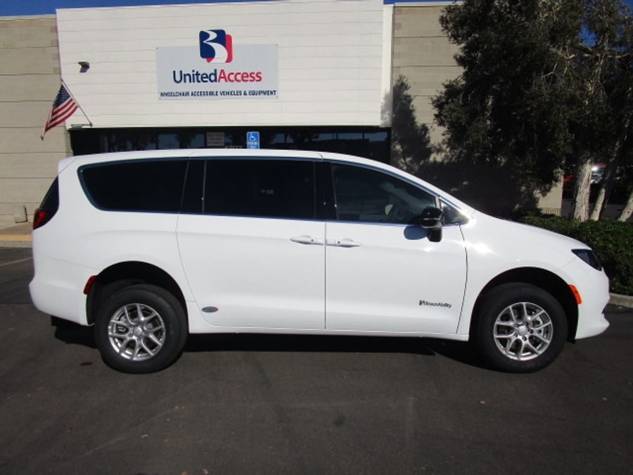 New 2025 Chrysler Voyager LX - BraunAbility Commercial Rear Entry Entry Fold Out Manual Ramp