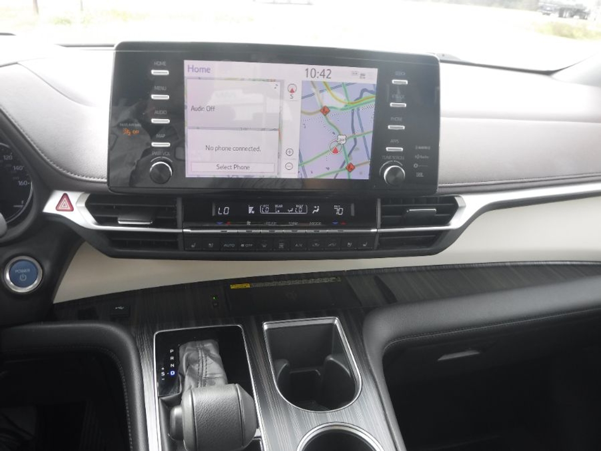 2022 TOYOTA SIENNA - Image 13