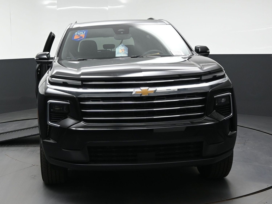 New 2026 Chevrolet Traverse 1LT - BraunAbility Side Entry In Floor Automatic Ramp
