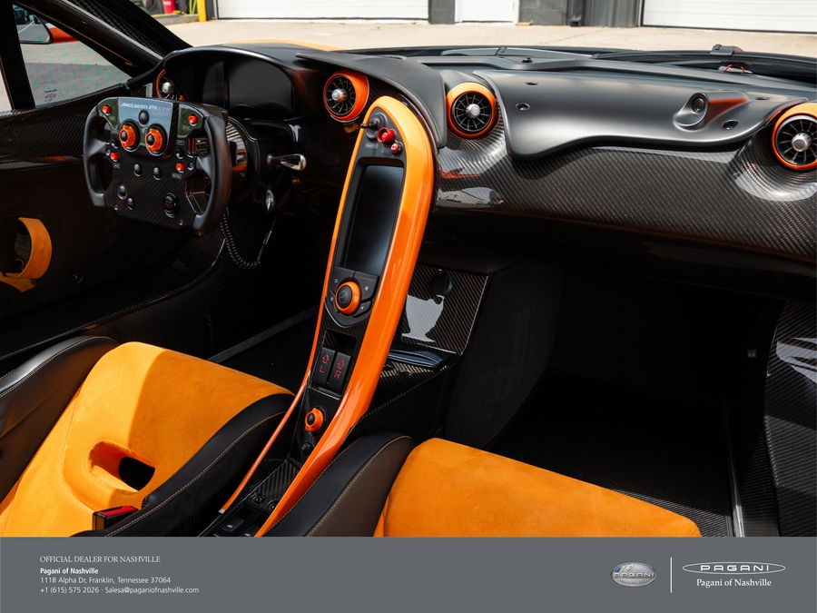 2015 McLaren P1