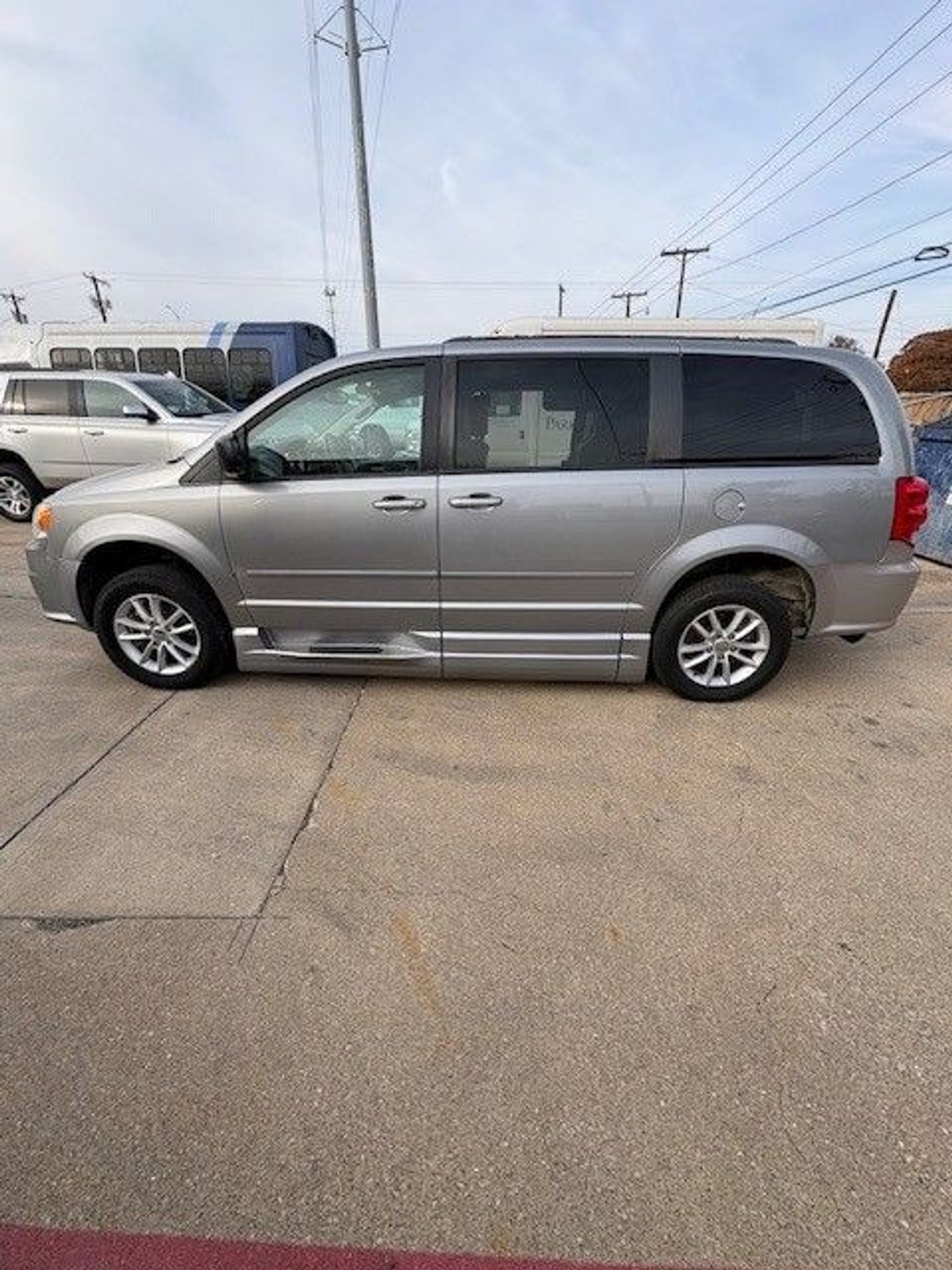 2014 DODGE GRAND CARAVAN - Image 5