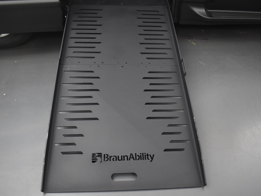 New 2025 Chrysler Voyager LX w MID ROW SEAT - BraunAbility Commercial Side Entry Fold Out Manual Ramp
