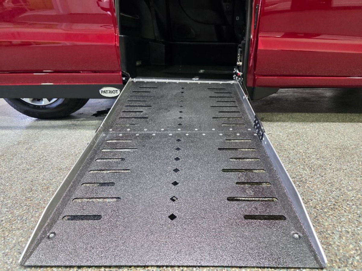 Red Chrysler Pacifica image number 8