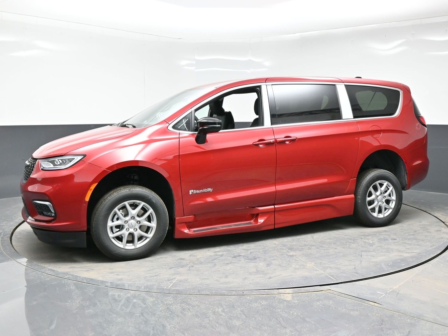 Red Chrysler Pacifica image number 10