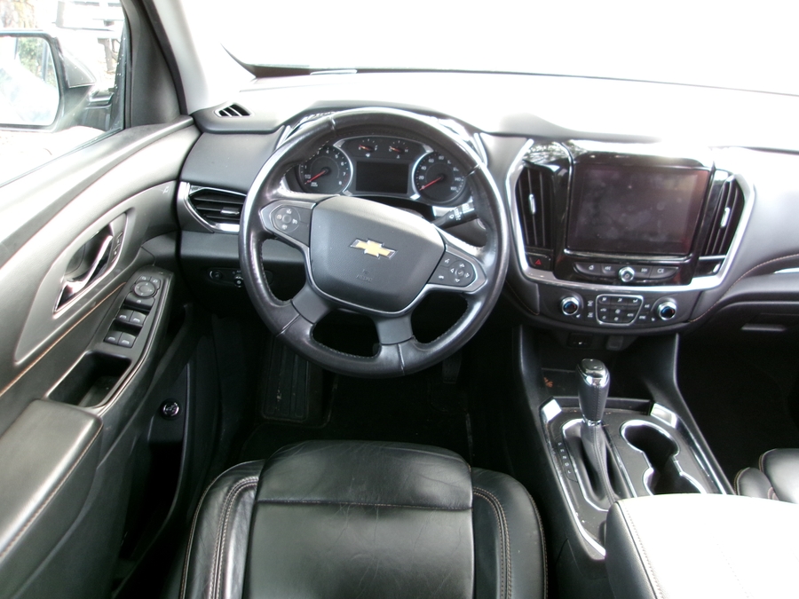  Chevrolet Traverse image number 19