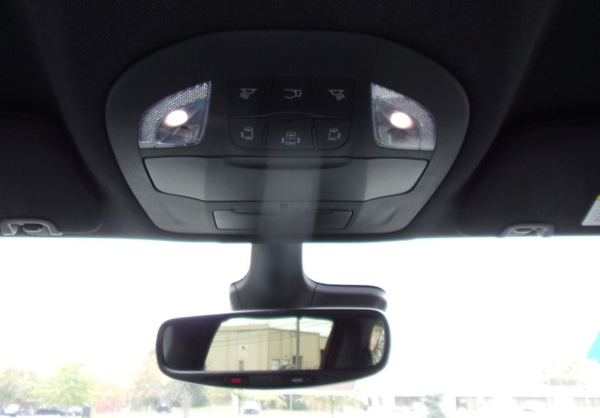 2025 CHRYSLER PACIFICA - Image 13