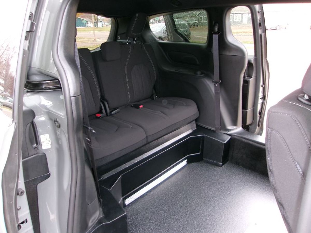 2024 CHRYSLER PACIFICA - Image 7