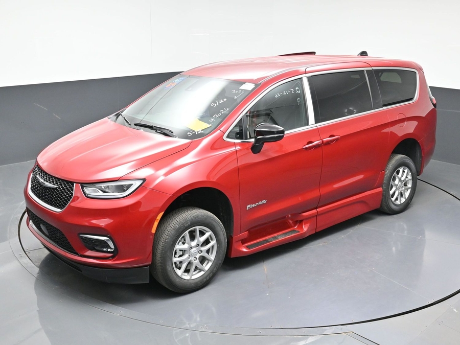 Red Chrysler Pacifica image number 20