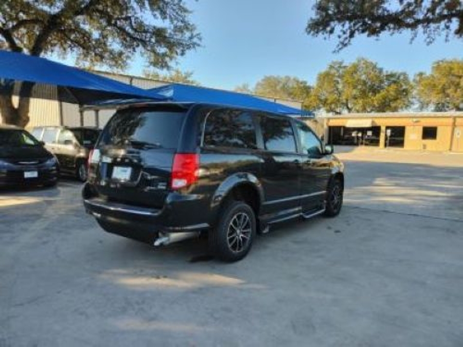Black Dodge Grand Caravan image number 1
