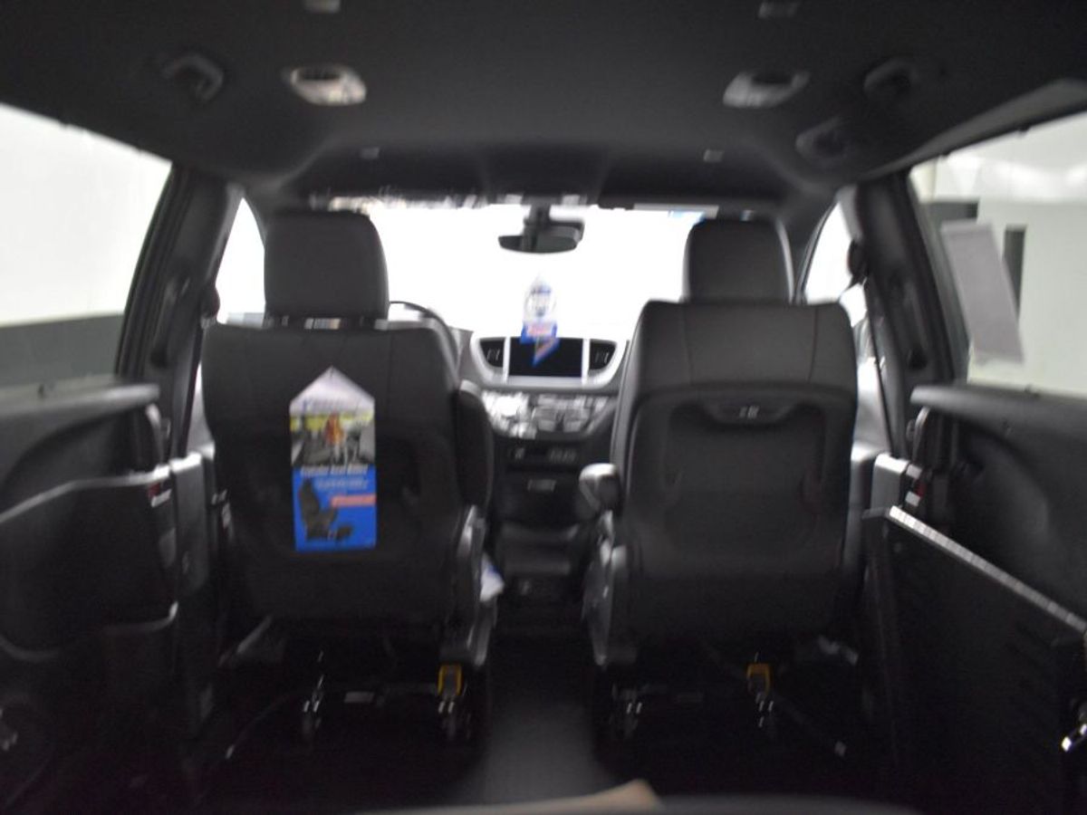 2025 CHRYSLER PACIFICA - Image 15