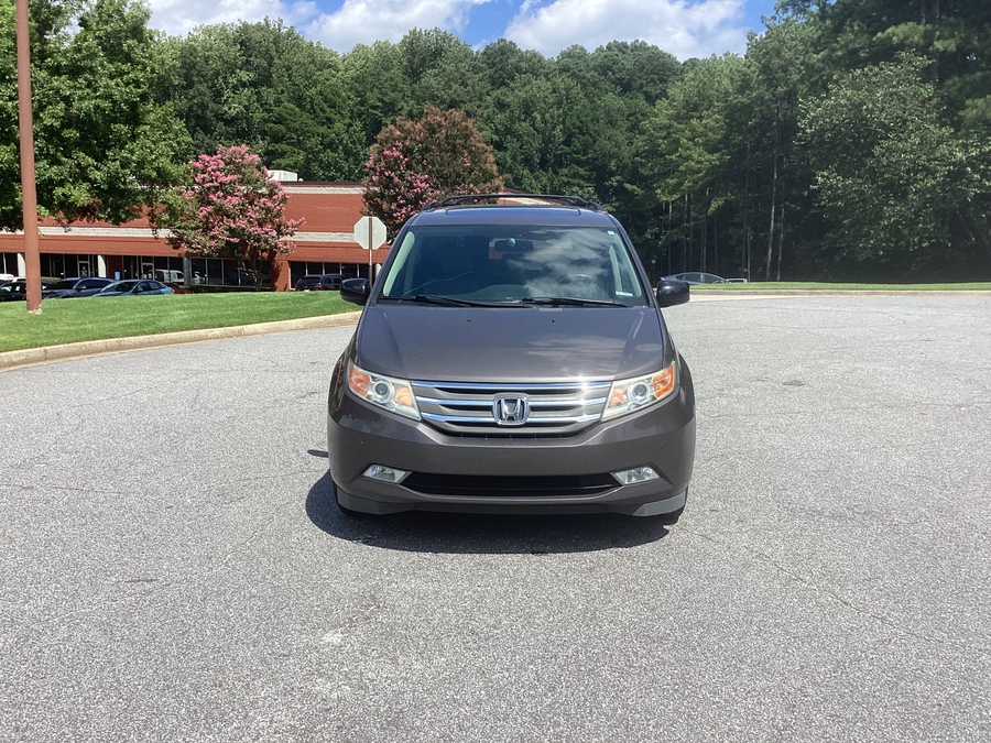  Honda Odyssey with Side Entry Automatic In Floor ramp