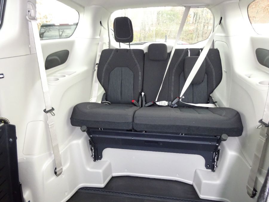 Chrysler Voyager gris imagen número 16