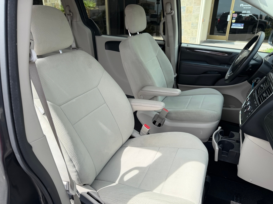 2012 Dodge Grand Caravan SXT - Photo 10
