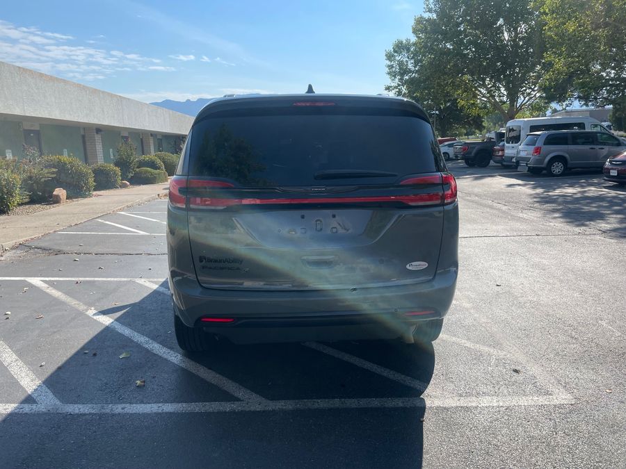 Used 2022 Chrysler Pacifica Touring L Sport - BraunAbility Side Entry Entry Fold Out Automatic Ramp