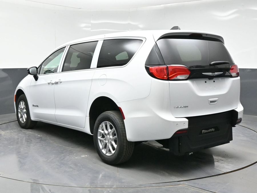 New 2026 Chrysler Voyager LX - BraunAbility Rear Entry Entry Fold Out Manual Ramp