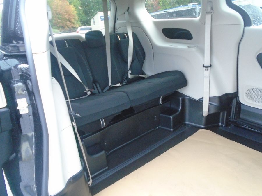 2022 CHRYSLER VOYAGER - Image 15