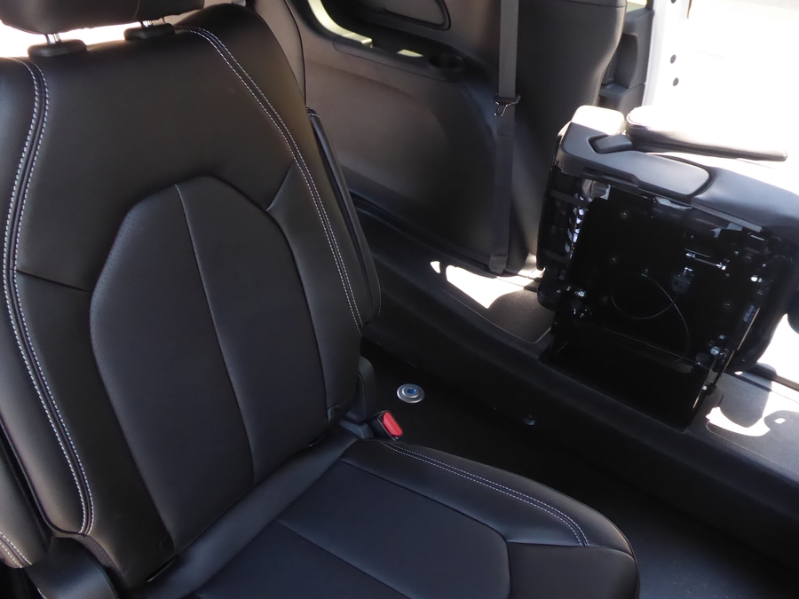 New 2026 Chrysler Voyager LX - BraunAbility Commercial Rear Entry Fold Out Manual Ramp