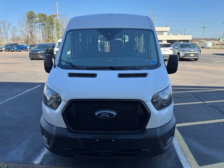 White Ford T350 with Rear Entry Automatic Fold Out ramp