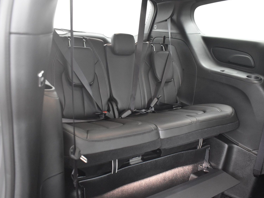 New 2025 Chrysler Pacifica Select Safety - BraunAbility Side Entry Entry Fold Out Automatic Ramp