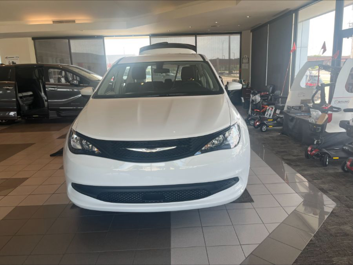 2022 CHRYSLER VOYAGER - Image 3