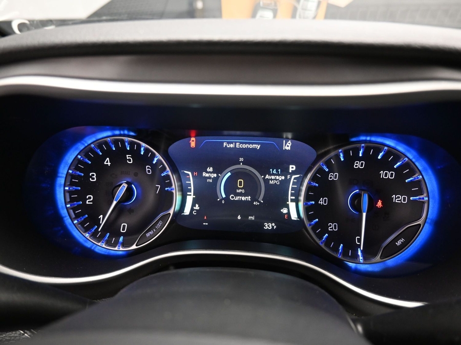 New 2026 Chrysler Pacifica Select Sport - BraunAbility Side Entry Entry In Floor Automatic Ramp