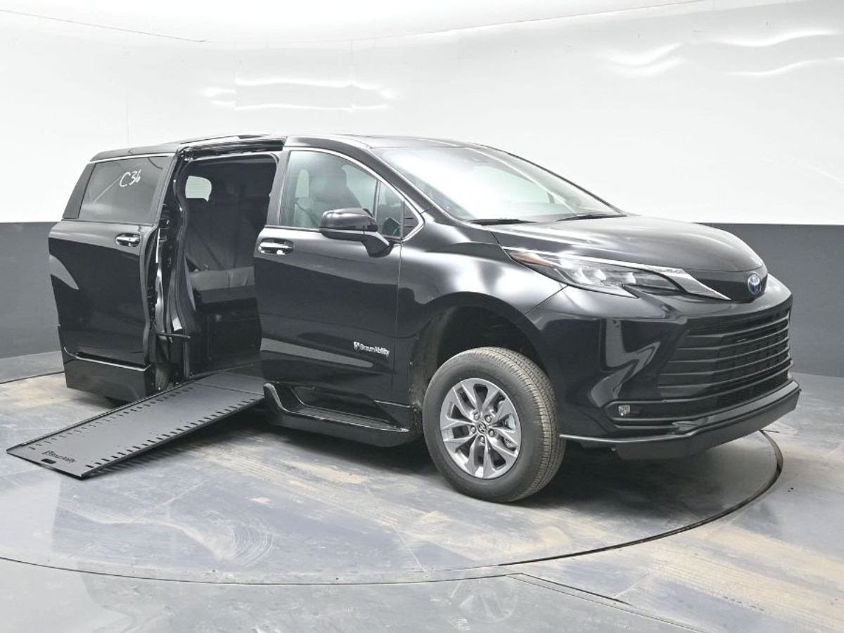 Black Toyota Sienna with Side Entry Automatic In Floor ramp