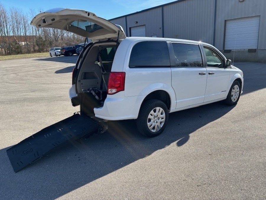 Used 2019 Dodge Grand Caravan SE - Freedom Rear Entry Entry Fold Out Manual Ramp