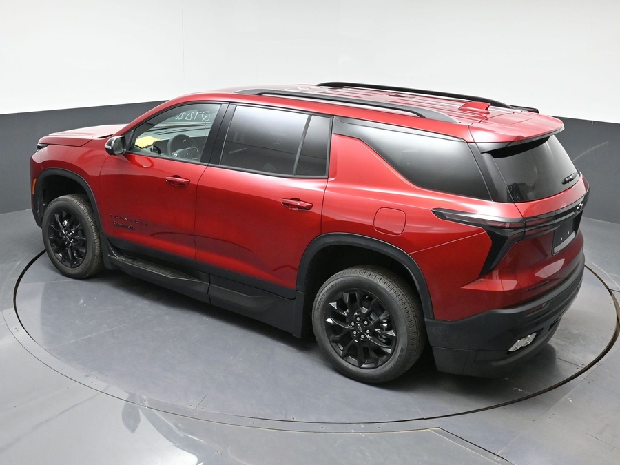 New 2026 Chevrolet Traverse 1LT Midnight - BraunAbility Side Entry In Floor Automatic Ramp