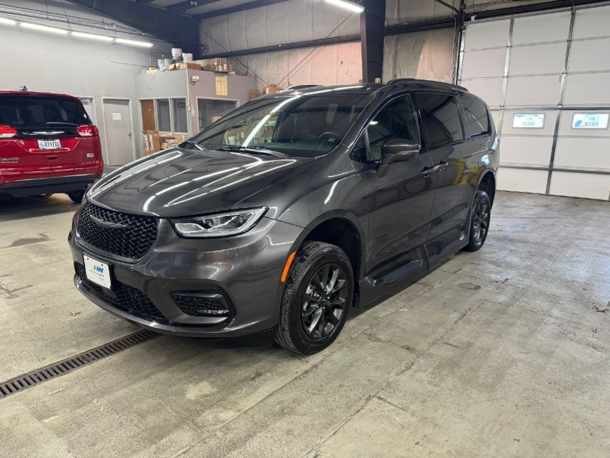 2021 CHRYSLER PACIFICA - Image 5