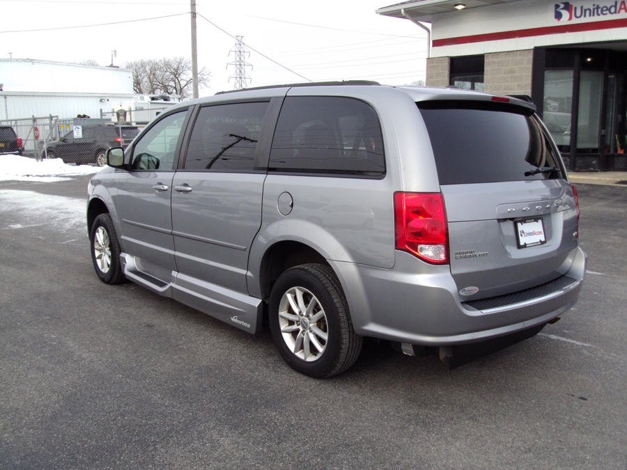 Used 2015 Dodge Grand Caravan SXT - VMI Side Entry Entry In Floor Automatic Ramp