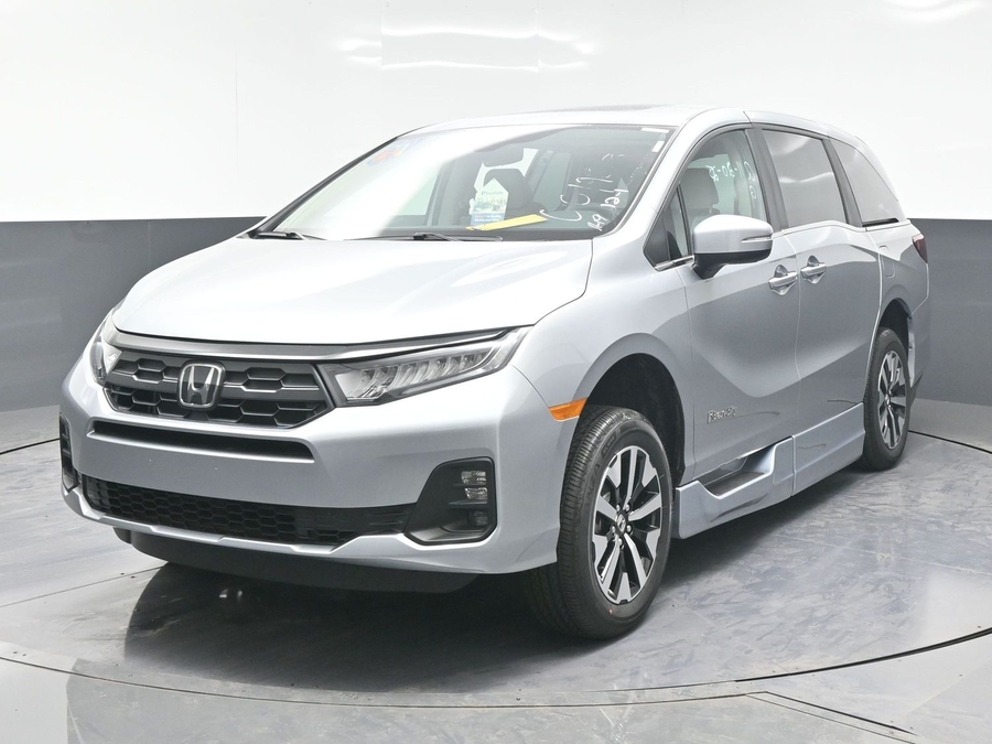New 2026 Honda Odyssey EX-L - BraunAbility Side Entry In Floor Automatic Ramp