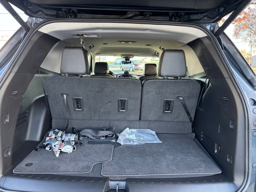 Used 2021 Chevrolet Traverse RS - BraunAbility Side Entry Entry In Floor Automatic Ramp