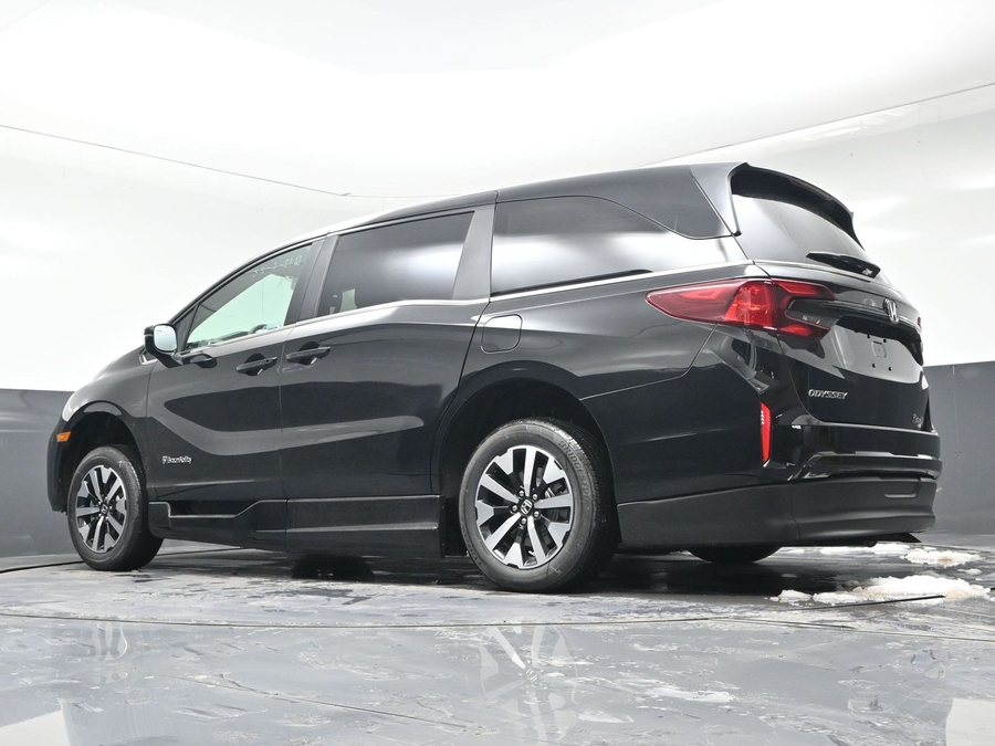 New 2026 Honda Odyssey EX-L - BraunAbility Side Entry Entry In Floor Automatic Ramp