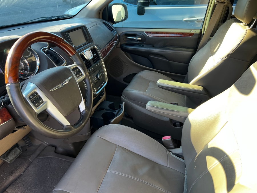 Used 2012 CHRYSLER TOWN AND COUNTRY Limited - BraunAbility Side Entry Entry Fold Out Automatic Ramp