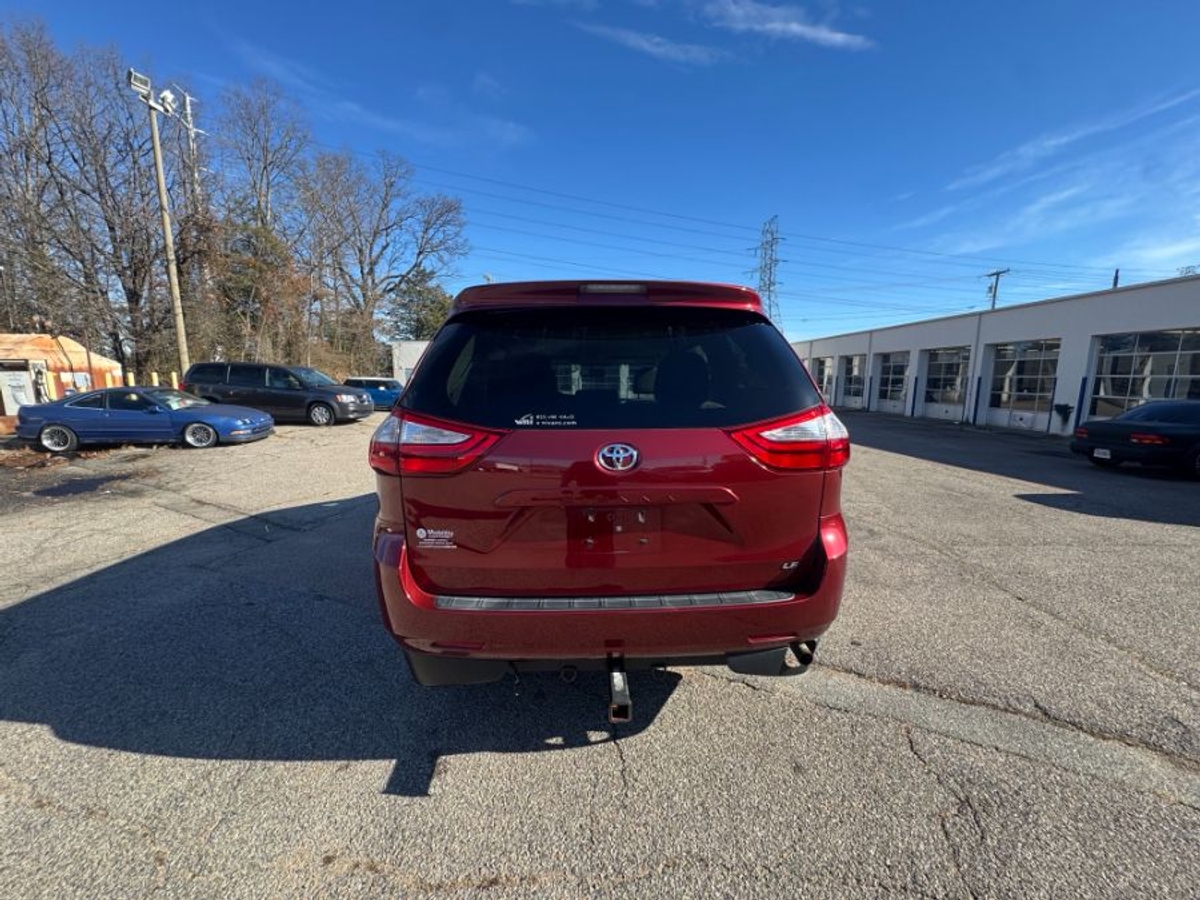 Red Toyota Sienna image number 6