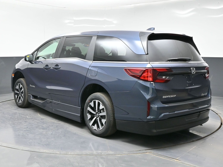 New 2026 Honda Odyssey EX-L - BraunAbility Side Entry Entry In Floor Automatic Ramp