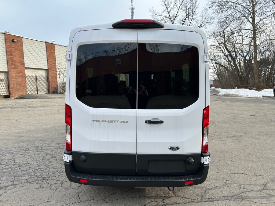 White Ford T350 image number 8