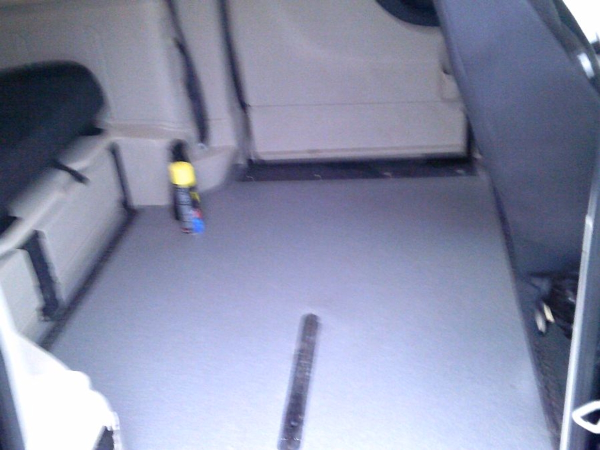 2018 DODGE GRAND CARAVAN - Image 17