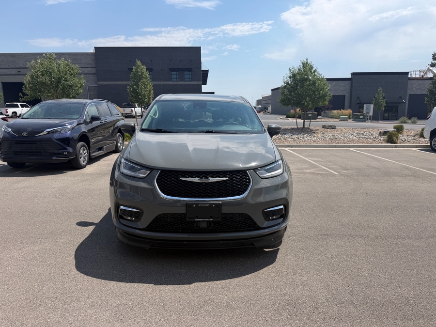 Used 2023 Chrysler Pacifica Touring L Plus - BraunAbility Side Entry Fold Out Automatic Ramp