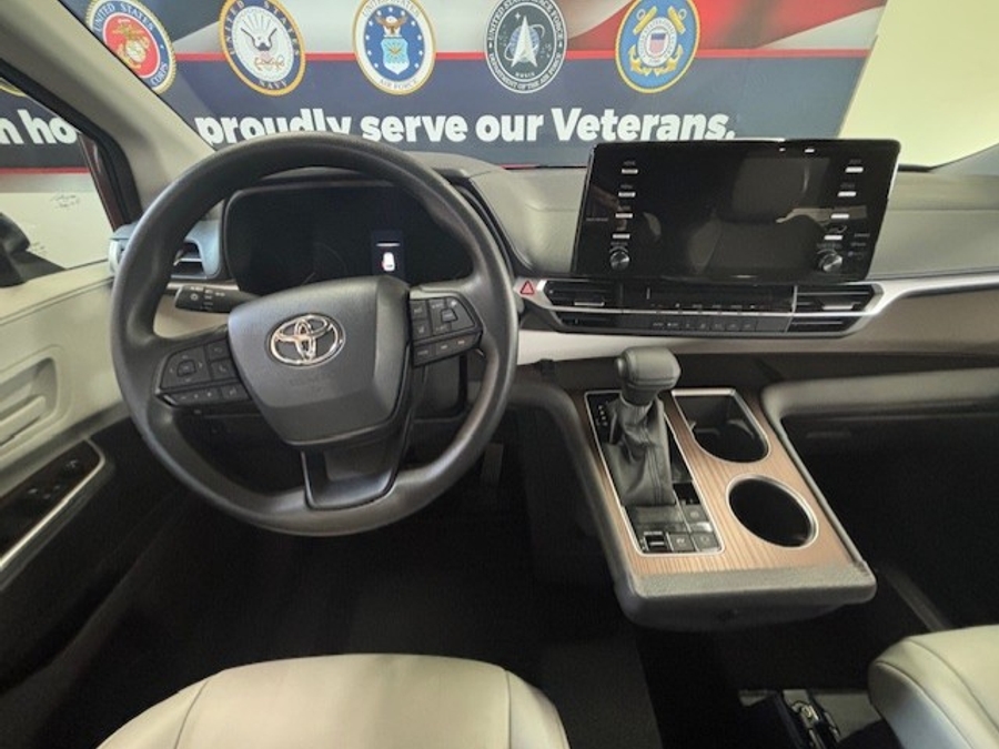 Used 2022 Toyota Sienna Hybrid LE - VMI Side Entry Entry In Floor Automatic Ramp
