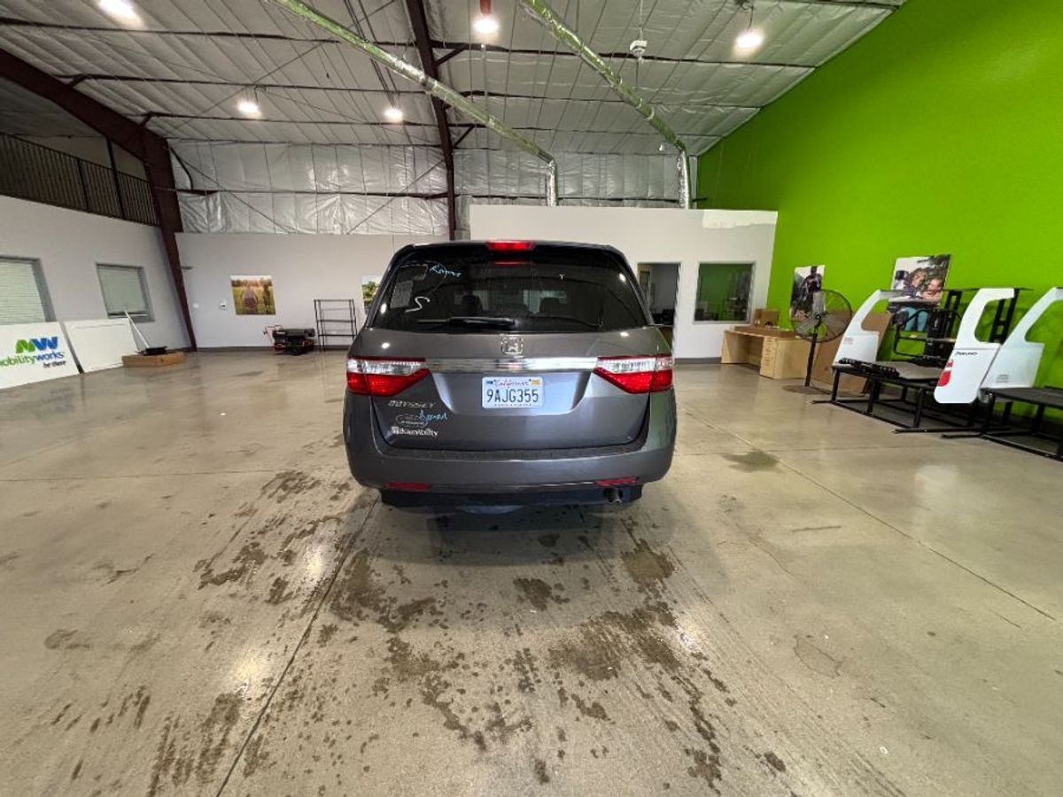 2011 HONDA ODYSSEY - Image 4