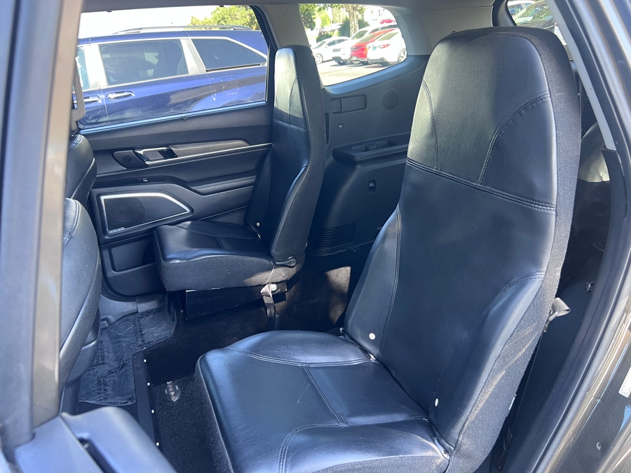 Used 2020 Kia Telluride SX - Freedom Rear Entry Fold Out Automatic Ramp