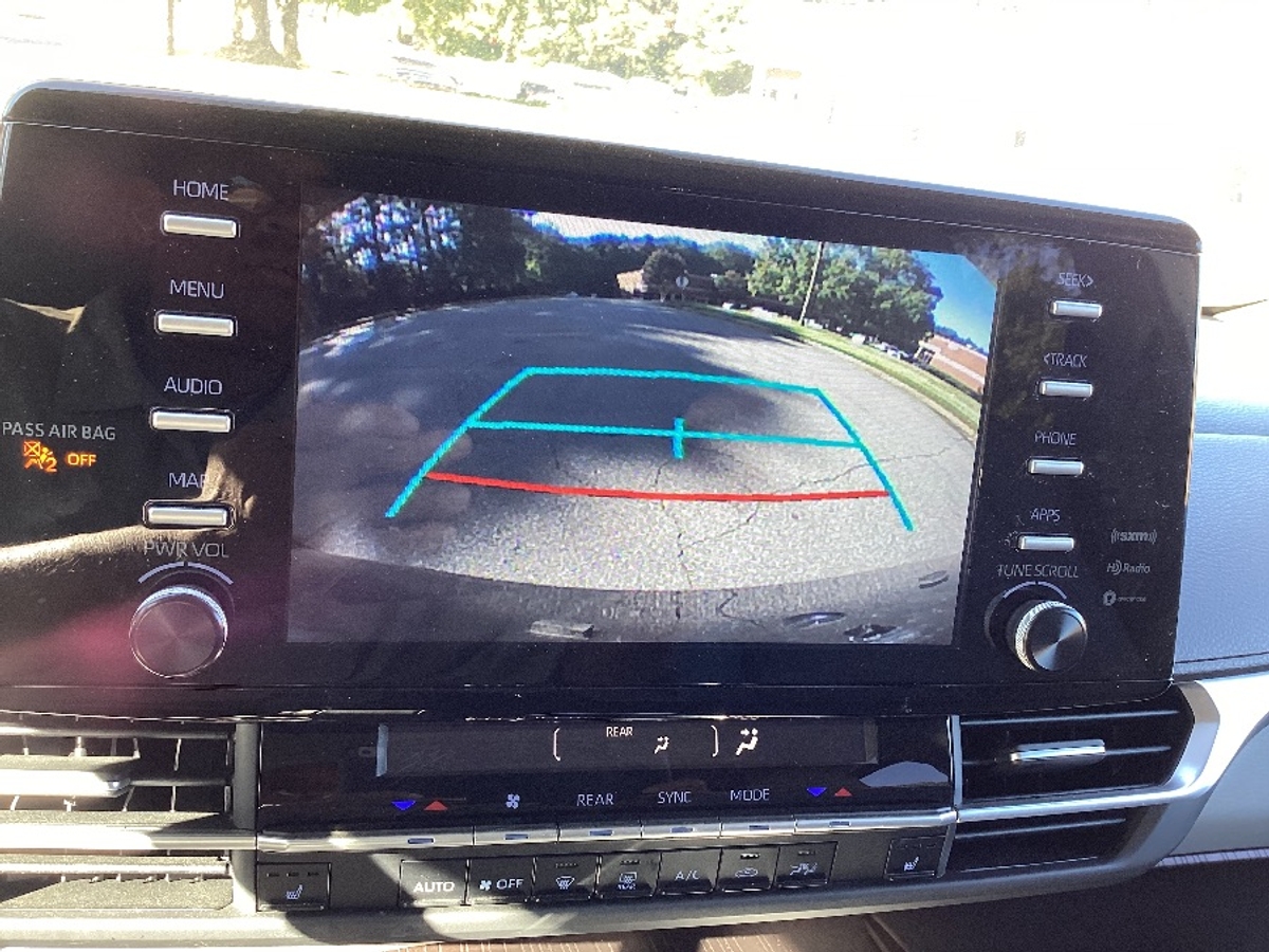 2024 TOYOTA SIENNA - Image 17