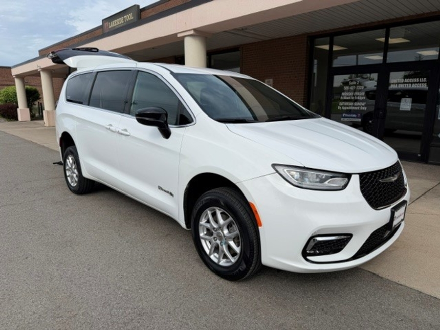 Used 2024 Chrysler Pacifica Touring - BraunAbility Rear Entry Entry Fold Out Manual Ramp