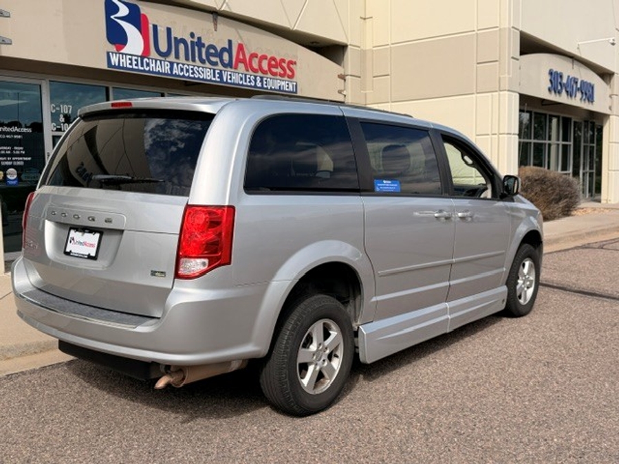 Used 2012 Dodge Grand Caravan SXT - VMI Side Entry In Floor Automatic Ramp