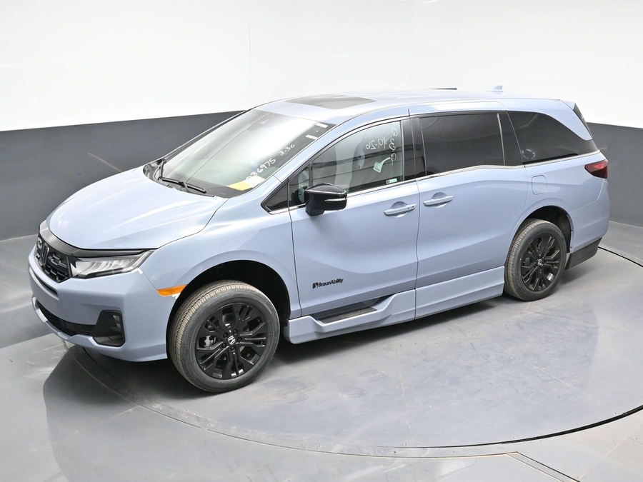 New 2026 Honda Odyssey Sport - BraunAbility Side Entry Entry In Floor Automatic Ramp